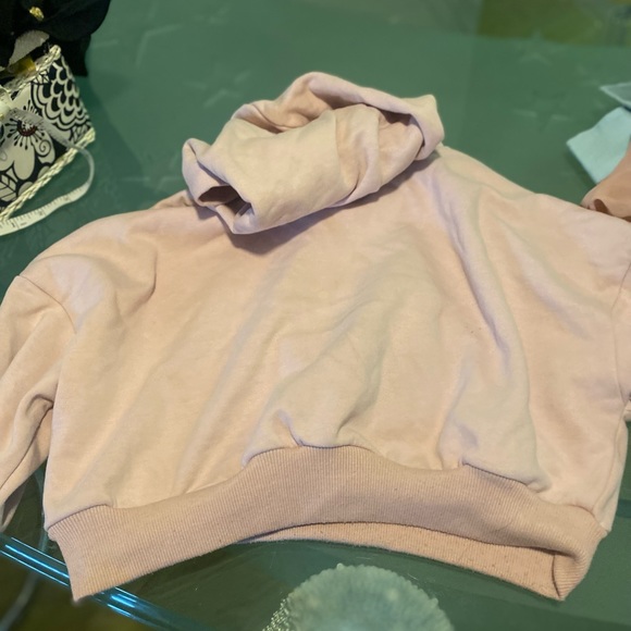 Cropped sweatshirt - Picture 2 of 2